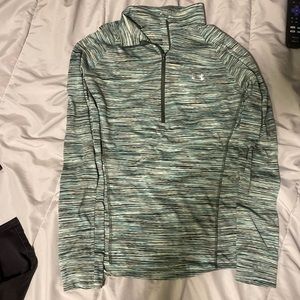 Long sleeve active wear shirt